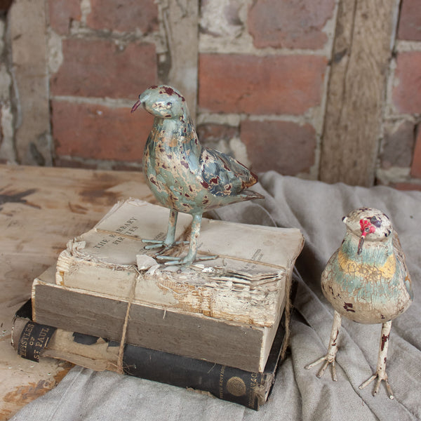 Pretty Metal Painted Dove