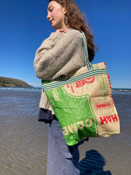 Recycled Cement Tote with Jute Detail & Zip Fastening
: Red