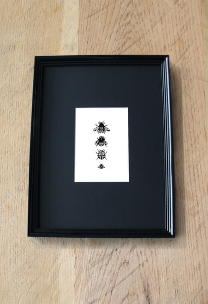 Lacy insect print